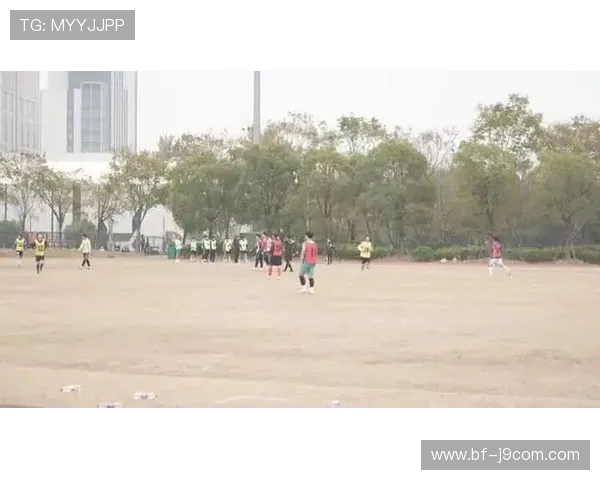 扬州足球U14青少年队伍崭露头角 成绩显著备受关注