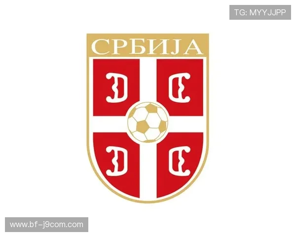 创意足球队徽挂件打造独特球迷文化与时尚个性饰品体验